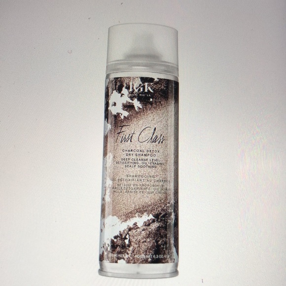 IGK First class charcoal detox dry shampoo - Picture 1 of 10